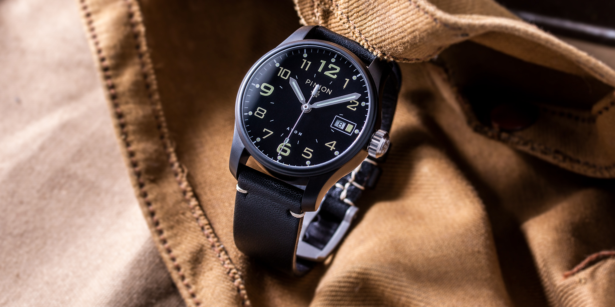british-watches-pinion-atom-39mm-bk-black-dlc-watch-002-