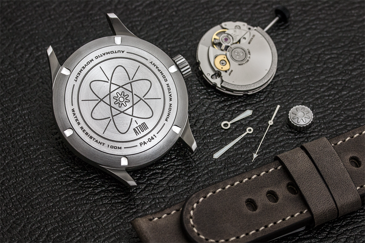 Pinion Atom watch components